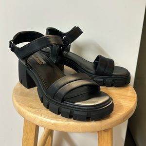 Steve Madden Louella Strappy Thick Heel Sandals